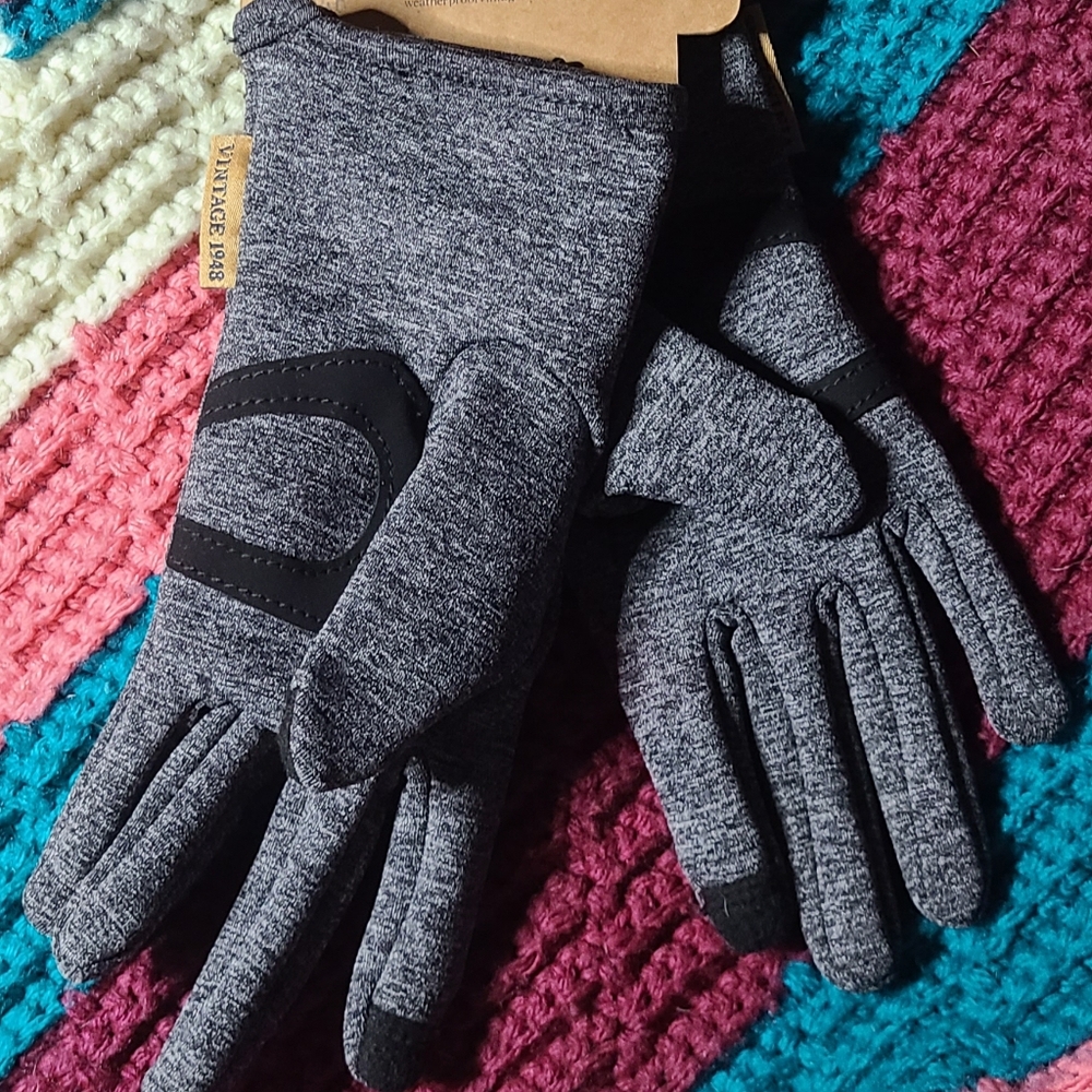 Weatherproof Touchscreen Compatiable Gray Gloves